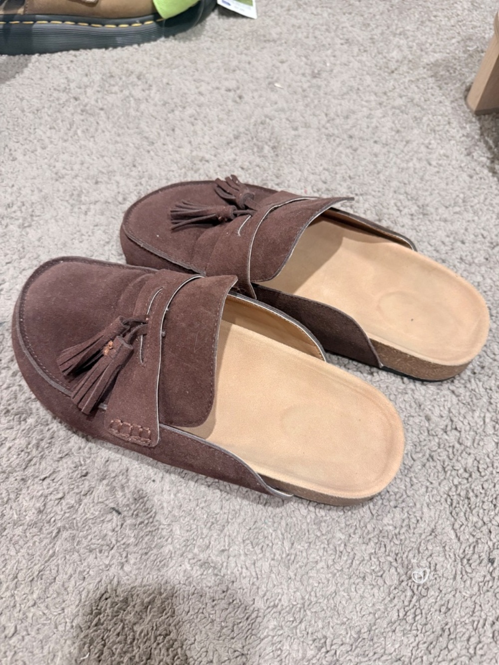 Women’s Clogs - Picture 2 of 2